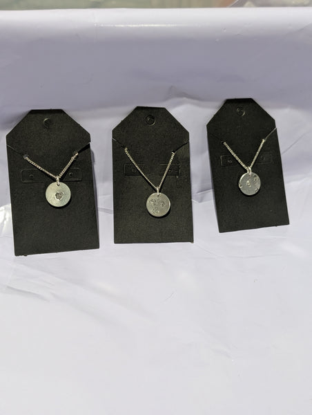 Imperfectly- Perfect Birth flower Necklace